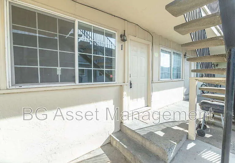 2030 Stanton Ave #1 — Photo 17