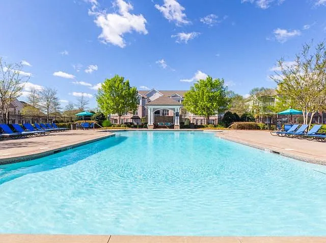 The Pointe at Suwanee Station — Photo 15
