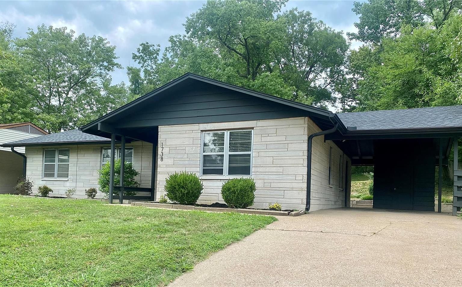 1738 Pemiscot St, Cape Girardeau, MO 63701 Zillow