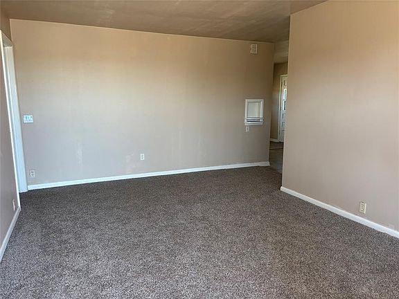 2nd image of 700 N 5th St