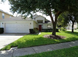 2910 Blooming Alamanda Loop, Kissimmee, FL 34747