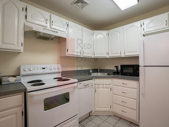 5th image of 120 Norway St APT 11