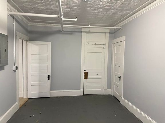 4th image of 43 Central St #16