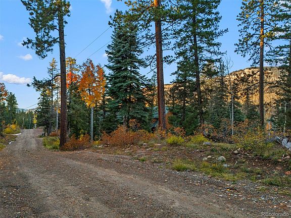 4th image of 137 Ponderosa Way