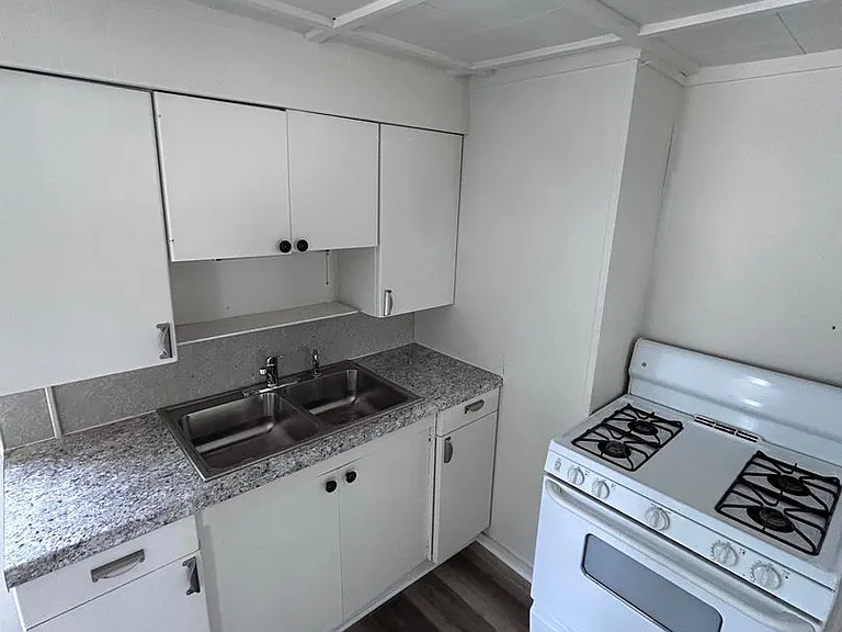 169 N Union St — Photo 1
