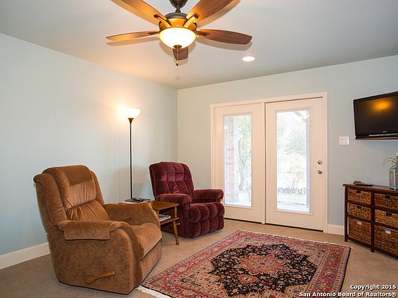 4th image of 407 Edge Hill Dr