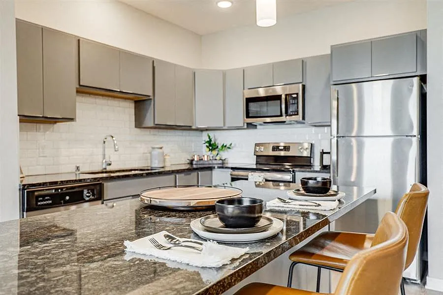 Maven Apartments