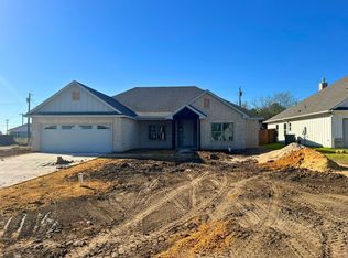 314 E Lloyd St, Krum, TX 76249