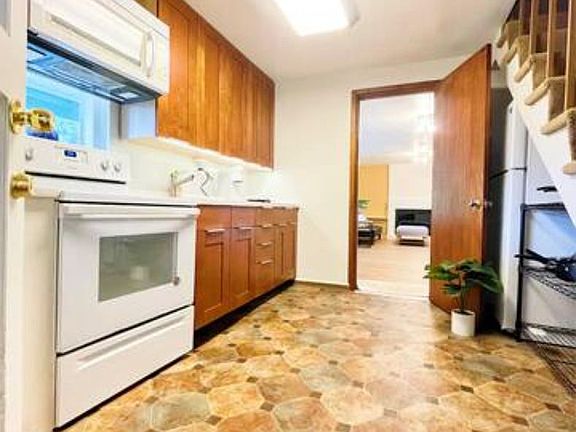 5th image of 12537 42nd Ave NE