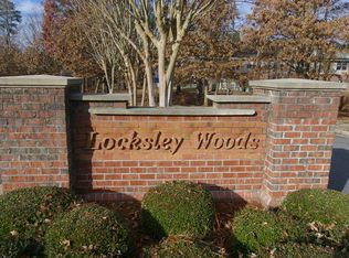 2235 Locksley Woods Dr APT B, Greenville, NC 27858