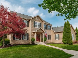 2966 Gateway Ave, Hartford, WI 53027