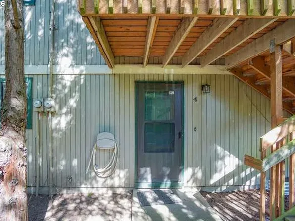 1504 NE 72nd St APT 4, Vancouver, WA 98665