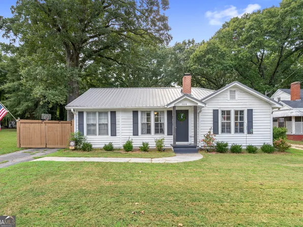 1028 S Madison Ave, Monroe, GA 30655
