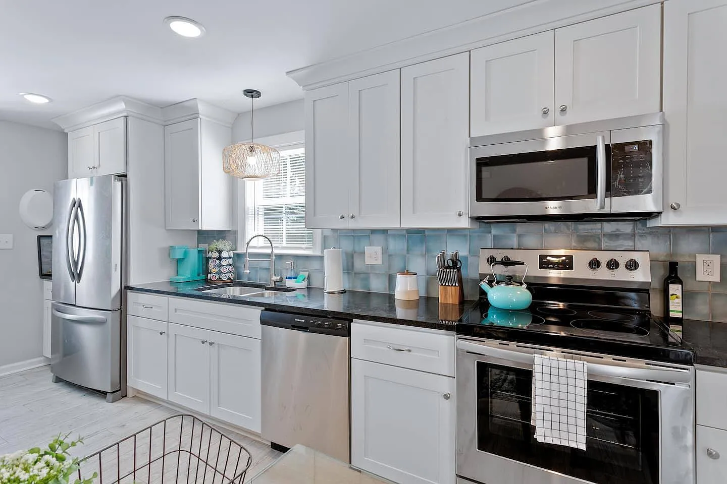 1 bed, $2,100 — Photo 4