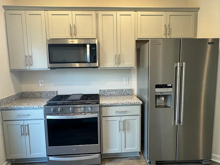311 David Hill Dr #17 — Photo 9