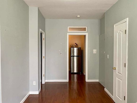3rd image of 208 Himrod St #3LL