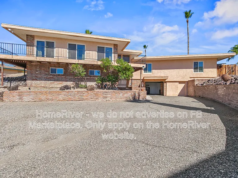 2691 Saratoga Ave — Photo 1