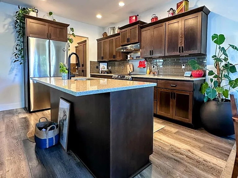 20523 Stanford Pl — Photo 9