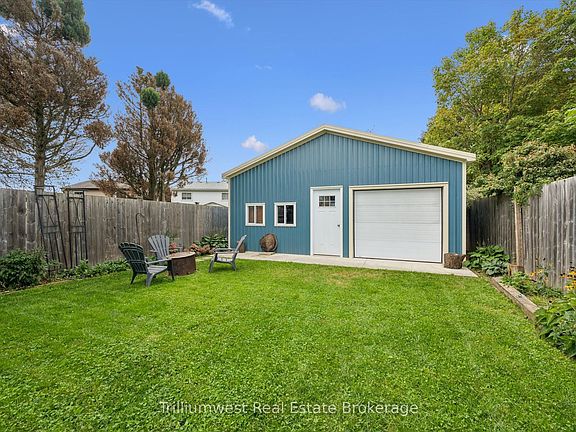 2nd image of 7 Homestead Pl