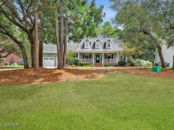 1004 Bonner Bussells Drive SE, Southport, NC 28461