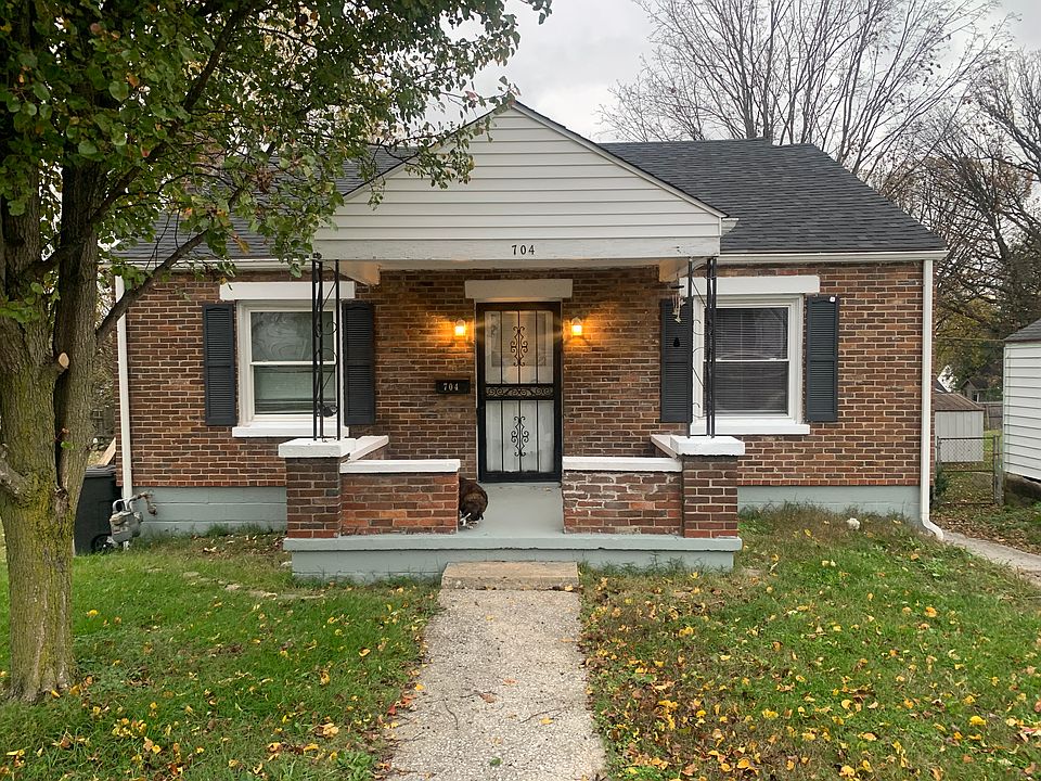 1st image of 704 Fairview Ave