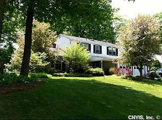 130 Hillside Way, Camillus, NY 13031