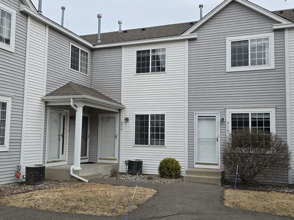 9116 Scarlet Globe Dr, Eden Prairie, MN 55347