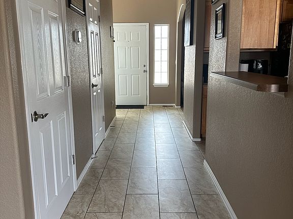 3rd image of 9444 Dakota Dunes Ln