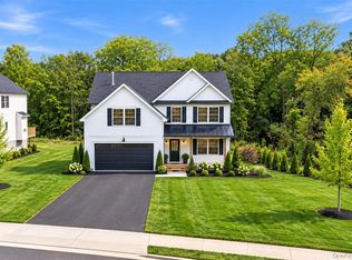 8 Alaina Way, Poughquag, NY 12570