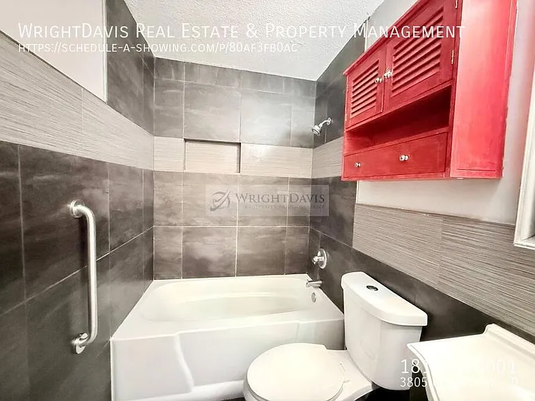 3805 Cortez Cir #D — Photo 20