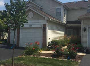 1525 Darien Lake Dr, Darien, IL 60561