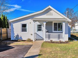 23 Cromer Ave, Schenectady, NY 12304