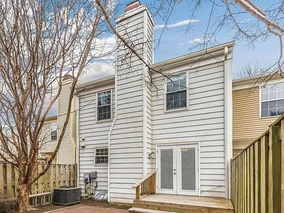 2nd image of 3142 Saint Florence Ter