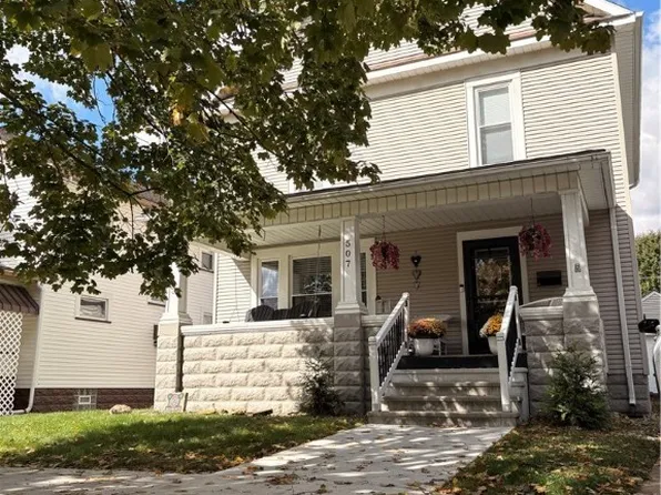 507 E 4th St, Dover, OH 44622