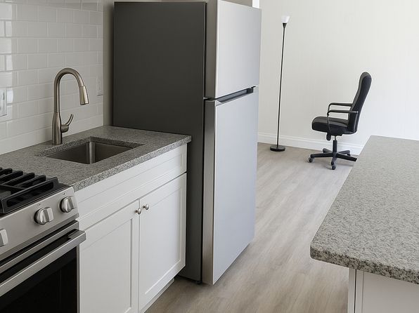 131 W Ellis Ave APT 23