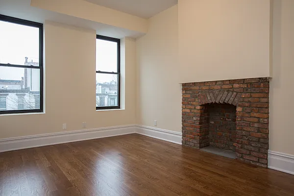 Sold by Garfield Realty  | media 13