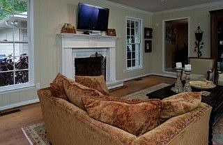 2nd image of 1226 Cheval Ln