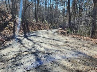286 Dynasty Dr, Whittier, NC 28789