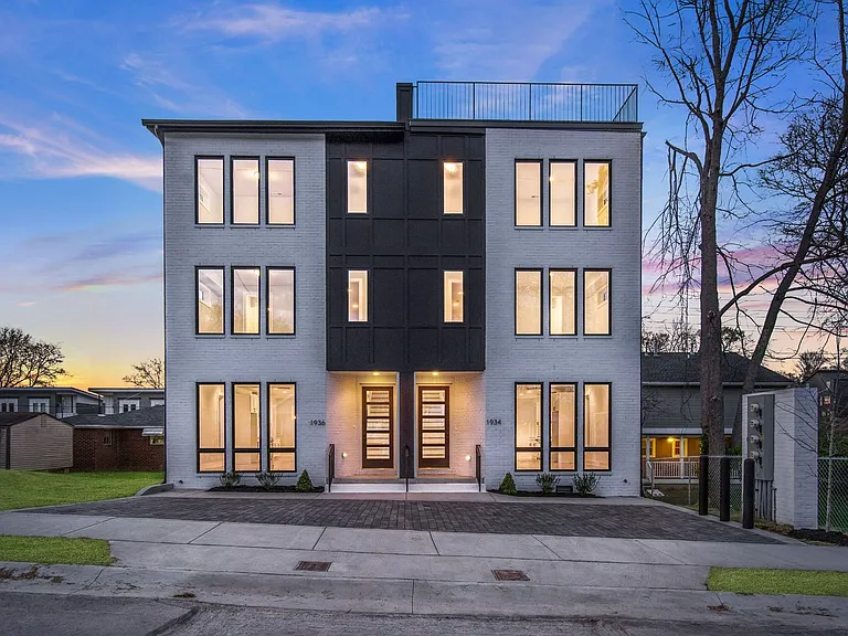 1934 Britt Pl — Photo 2