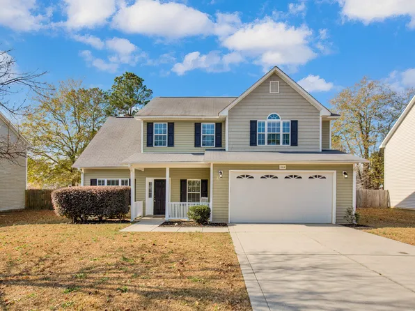 3918 Newgate St, Fayetteville, NC 28306