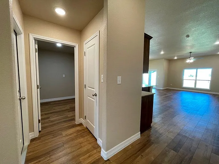 925 Coriander Rd — Photo 6
