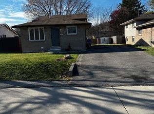 3887 Bliss Rd, Windsor, ON N8W3C4