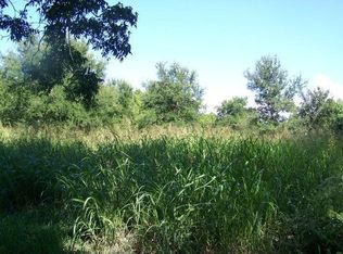 107 Lakeside Dr, Seguin, TX 78155