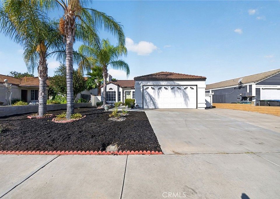1st image of 24663 Morningstar Dr
