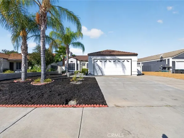 24663 Morningstar Dr, Murrieta, CA 92562