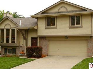 5110 N 128th St, Omaha, NE 68164