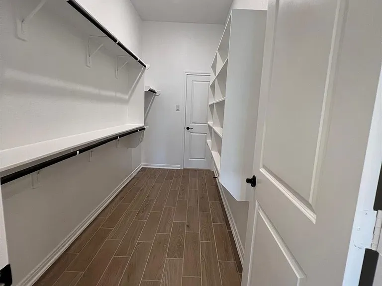 519 Water Ash Ct — Photo 11