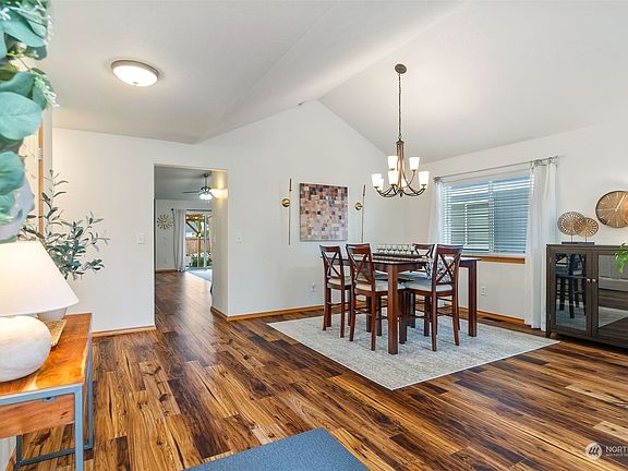 5th image of 6940 Southwick Court SW