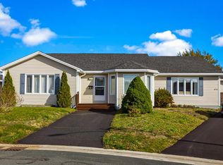 47 Clover Brae Crescent, Mount Pearl, NL A1N5A1