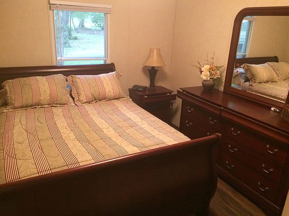 2nd image of 354 Pineridge Dr